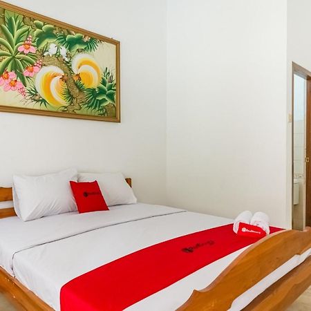 Hotel Reddoorz Syariah Near Gor Ken Arok Malang Zewnętrze zdjęcie