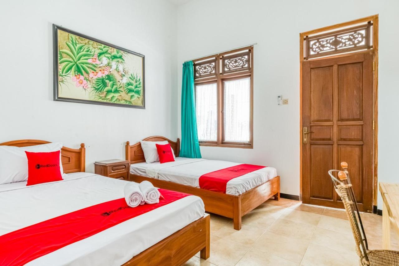 Hotel Reddoorz Syariah Near Gor Ken Arok Malang Zewnętrze zdjęcie